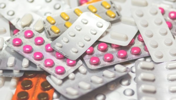 Тарифи Трампа підвищать ціну на ліки у США на 12,9% Тарифи Трампа підвищать ціну на ліки у США на 12,9%