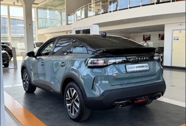 В Україні стартували продажі оновленого Citroen С4: розкриті ціни та характеристики
В Україні стартували продажі оновленого Citroen С4: розкриті ціни та характеристики