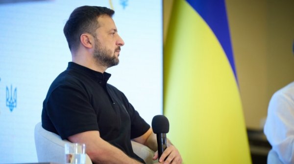 Зеленский отреагировал на публикацию WSJ о предложении от США признать Крым российским Зеленский отреагировал на публикацию WSJ о предложении от США признать Крым российским
