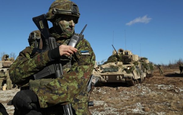 Естонським військовим дозволили топити ворожі кораблі
Естонським військовим дозволили топити ворожі кораблі