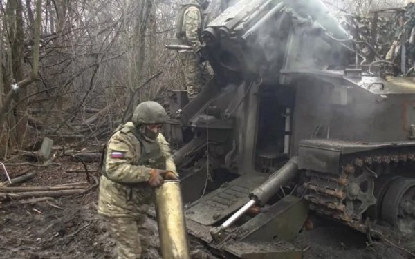 Великоднє "припинення вогню:" Росія провела 2935 обстрілів і йшла в штурм 96 разів
Великоднє "припинення вогню:" Росія провела 2935 обстрілів і йшла в штурм 96 разів