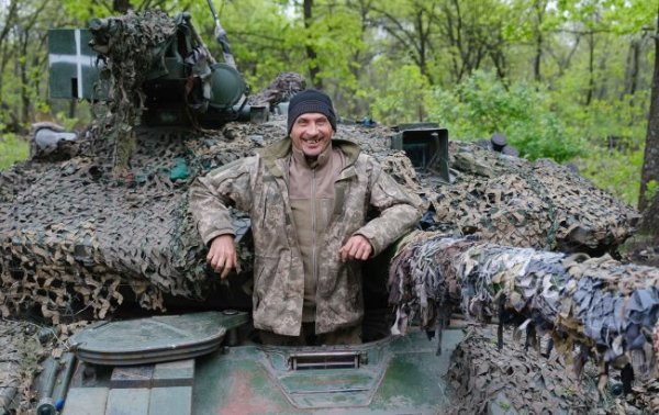 За минулу добу росіяни втратили на фронті 1160 солдатів і 4 танки, - ЗСУ
За минулу добу росіяни втратили на фронті 1160 солдатів і 4 танки, - ЗСУ