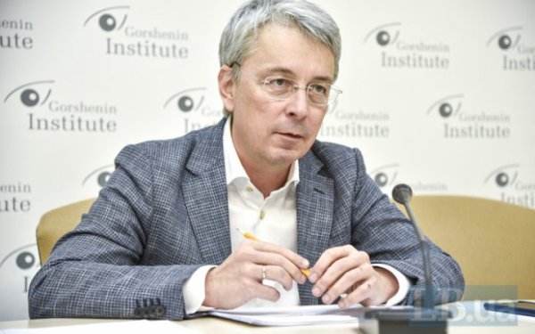 Ексміністр культури Ткаченко хоче очолити Суспільне мовлення
Ексміністр культури Ткаченко хоче очолити Суспільне мовлення