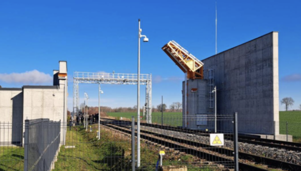 В Україні до кінця року запрацюють сканери для огляду залізничних вагонів та контейнерів В Україні до кінця року запрацюють сканери для огляду залізничних вагонів та контейнерів
