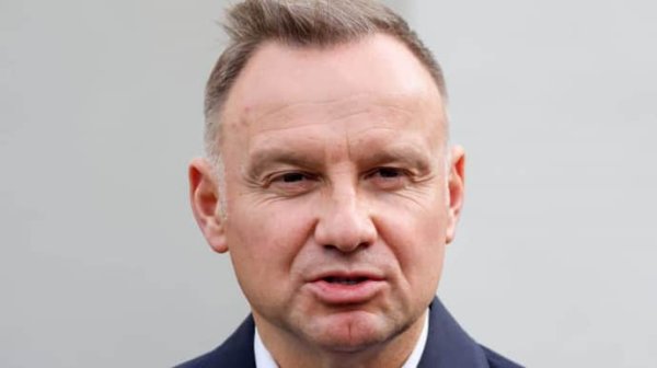 Дуда назвал Трампа "лучшим шансом на мир в Украине" Дуда назвал Трампа "лучшим шансом на мир в Украине"