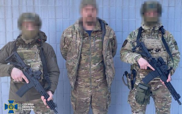 У Дніпрі затримали подружжя, яке готувало теракти і перевіряло "роботу" інших російських агентів
У Дніпрі затримали подружжя, яке готувало теракти і перевіряло "роботу" інших російських агентів