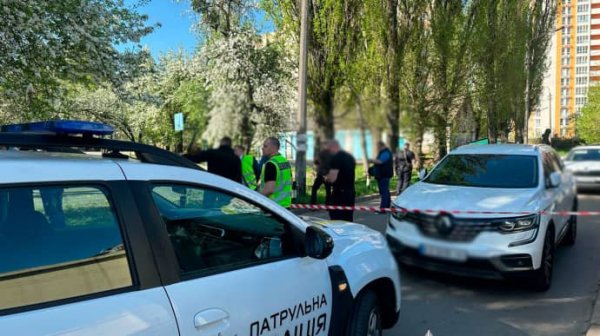 В Киеве мужчина получил огнестрельное ранение: полиция расследует покушение на убийство В Киеве мужчина получил огнестрельное ранение: полиция расследует покушение на убийство