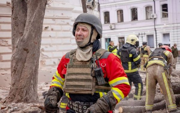 "Тролейбус смерті", десятки жертв і реакція на балістичний терор у Сумах: головне
"Тролейбус смерті", десятки жертв і реакція на балістичний терор у Сумах: головне