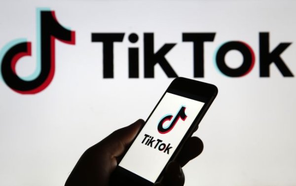 TikTok може отримати штраф 500 млн євро за експорт даних між ЄС і Китаєм, - Bloomberg
TikTok може отримати штраф 500 млн євро за експорт даних між ЄС і Китаєм, - Bloomberg