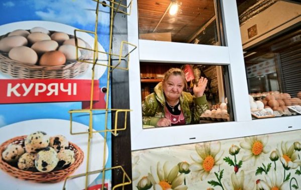 Ціни на яйця різко впали перед Великоднем: чому саме зараз і що далі
Ціни на яйця різко впали перед Великоднем: чому саме зараз і що далі