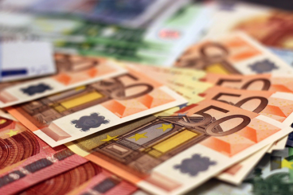 Украина привлечет 100 миллионов евро на компенсации за уничтоженное жилье
Украина привлечет 100 миллионов евро на компенсации за уничтоженное жилье