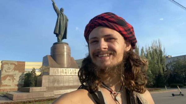 Сын чиновницы ЦРУ, который воевал на стороне России, погиб в войне против Украины – СМИ Сын чиновницы ЦРУ, который воевал на стороне России, погиб в войне против Украины – СМИ