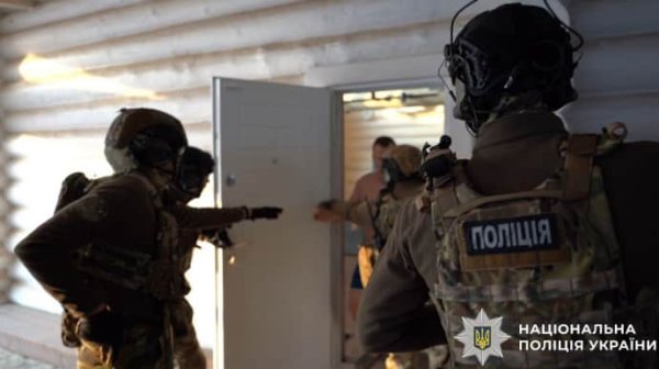 Нацполиция: В Украине разоблачили сеть псевдоинвесторов, обманувших иностранцев на миллионы Нацполиция: В Украине разоблачили сеть псевдоинвесторов, обманувших иностранцев на миллионы