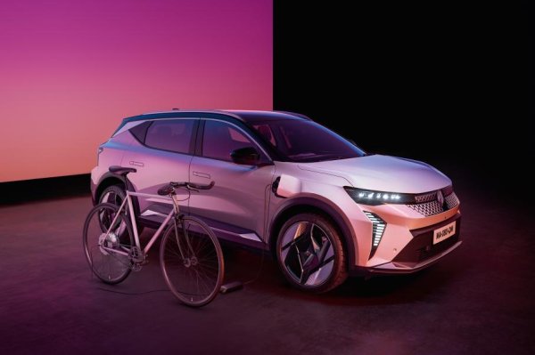 Renault оновив кросовери Megane та Scenic: розкриті офіційні характеристики
Renault оновив кросовери Megane та Scenic: розкриті офіційні характеристики