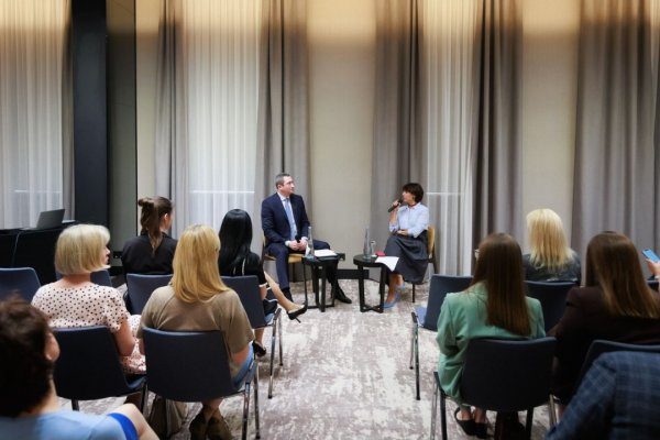 Чернишов зустрівся з представниками Європейської бізнес-асоціації Чернишов зустрівся з представниками Європейської бізнес-асоціації