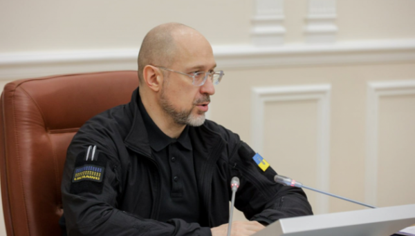 Українські виробники компонентів зброї можуть отримати грант до ₴8 мільйонів - Шмигаль Українські виробники компонентів зброї можуть отримати грант до ₴8 мільйонів - Шмигаль