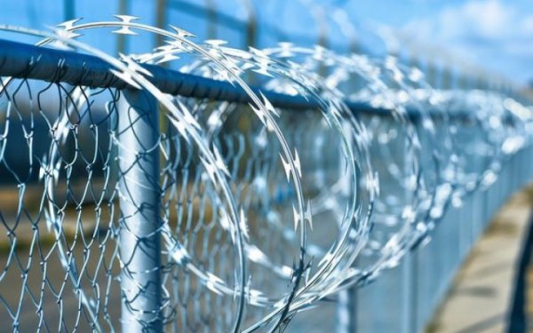 У Росії до 15 років позбавлення волі засудили українського військового за участь у Курській операції
У Росії до 15 років позбавлення волі засудили українського військового за участь у Курській операції