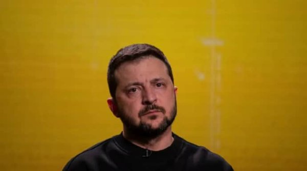Зеленский после доклада Сырского: РФ во время массированного удара усилила штурмовые действия Зеленский после доклада Сырского: РФ во время массированного удара усилила штурмовые действия