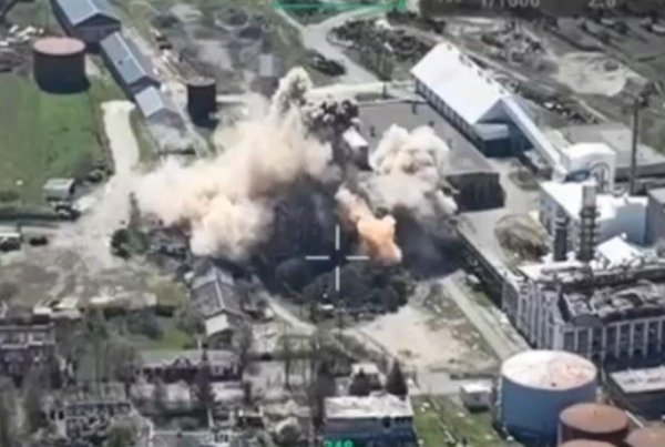 ЗСУ знищили базу дронів у Курській області: до 20 операторів ліквідовано (фото)
ЗСУ знищили базу дронів у Курській області: до 20 операторів ліквідовано (фото)