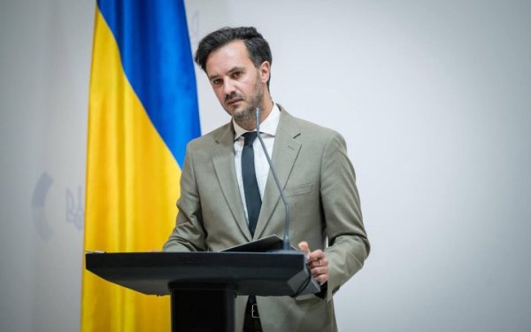 Українське МЗС хоче вибачень від Fox News, який титрував Київ російським
Українське МЗС хоче вибачень від Fox News, який титрував Київ російським