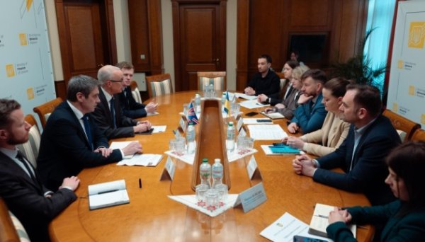 Бюджетні потреби та реформи: керівництво Мінфіну обговорило співпрацю з британською делегацією Бюджетні потреби та реформи: керівництво Мінфіну обговорило співпрацю з британською делегацією