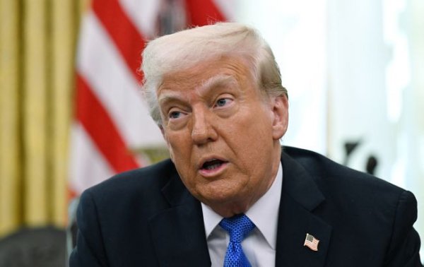 США можуть вийти з переговорів щодо України: Трамп назвав умову
США можуть вийти з переговорів щодо України: Трамп назвав умову