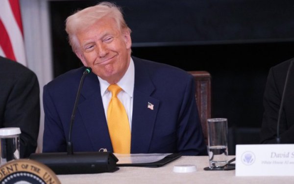 Трамп: Україна та Росія мають зустрітися на дуже високому рівні
Трамп: Україна та Росія мають зустрітися на дуже високому рівні