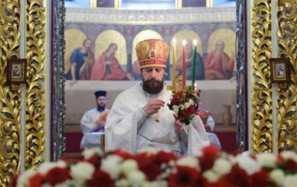 Великдень під час війни: де й коли дивитись богослужіння онлайн
Великдень під час війни: де й коли дивитись богослужіння онлайн
