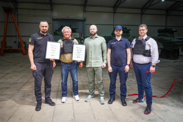 Не лише про зброю: як міжнародне партнерство змінює оборонну промисловість України Не лише про зброю: як міжнародне партнерство змінює оборонну промисловість України