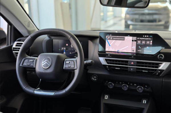 В Україні стартували продажі оновленого Citroen С4: розкриті ціни та характеристики
В Україні стартували продажі оновленого Citroen С4: розкриті ціни та характеристики