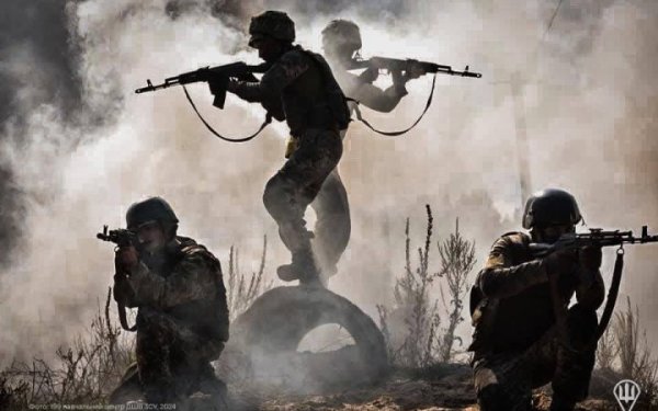 Генштаб: ворог продовжує наступальні дії на Лиманському і Покровському напрямках
Генштаб: ворог продовжує наступальні дії на Лиманському і Покровському напрямках