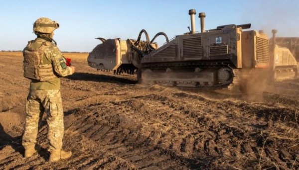 Уряд оновив правила компенсації аграріям за розмінування Уряд оновив правила компенсації аграріям за розмінування