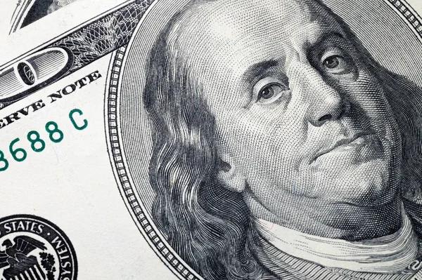 Пессимизм инвесторов по доллару США достиг максимума с 2006 года — опрос
Пессимизм инвесторов по доллару США достиг максимума с 2006 года — опрос