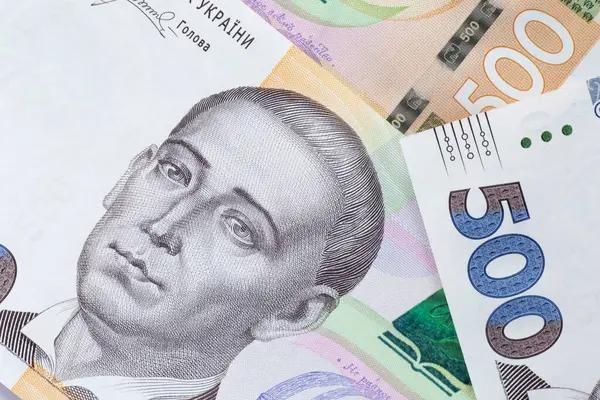 Минфин в первом квартале привлек более 103 миллиарда гривен от продажи ОВГЗ
Минфин в первом квартале привлек более 103 миллиарда гривен от продажи ОВГЗ