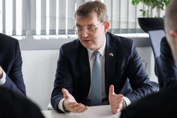 Міністри оборони України й Данії обговорили нові інвестиції в український ОПК Міністри оборони України й Данії обговорили нові інвестиції в український ОПК