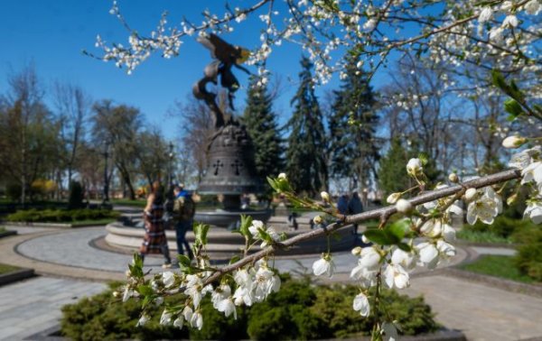 Комфортна весна закінчується? Яку погоду чекати після Великодня і коли похолодання
Комфортна весна закінчується? Яку погоду чекати після Великодня і коли похолодання