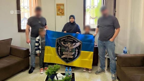 Украина завершила эвакуацию граждан из сирийского лагеря Родж Украина завершила эвакуацию граждан из сирийского лагеря Родж