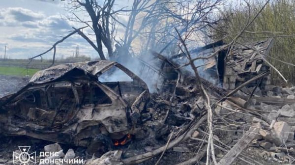 Россияне ударили по Новохатскому в Донецкой области: 1 погибший, 3 раненых Россияне ударили по Новохатскому в Донецкой области: 1 погибший, 3 раненых