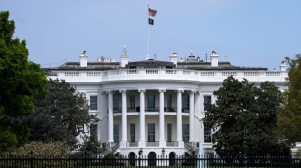 В Белом доме отреагировали на "перемирие" Путина: Трамп хочет постоянного прекращения огня В Белом доме отреагировали на "перемирие" Путина: Трамп хочет постоянного прекращения огня