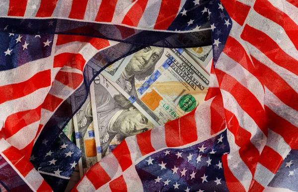 Трамп ввел чрезвычайное положение в США из-за дефицита торгового баланса
Трамп ввел чрезвычайное положение в США из-за дефицита торгового баланса