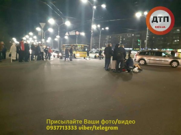 Водитель маршрутки, сбившей 3 женщин, винит неисправные тормоза Водитель маршрутки, сбившей 3 женщин, винит неисправные тормоза