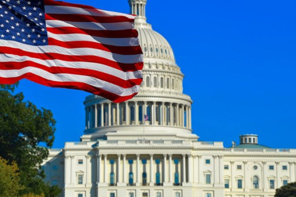 Конгресс США смягчил наблюдение за платежными сервисами техгигантов
Конгресс США смягчил наблюдение за платежными сервисами техгигантов