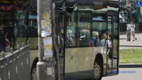 В Україну за два місяці ввезли автобусів на $8,7 мільйона В Україну за два місяці ввезли автобусів на $8,7 мільйона
