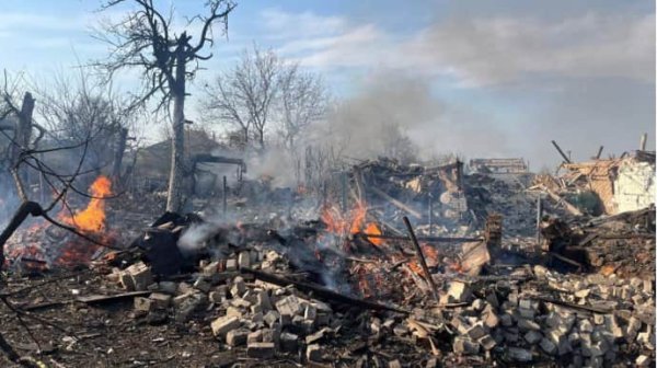 РФ массово атакует Купянск КАБами - за сутки 10 бомб РФ массово атакует Купянск КАБами - за сутки 10 бомб