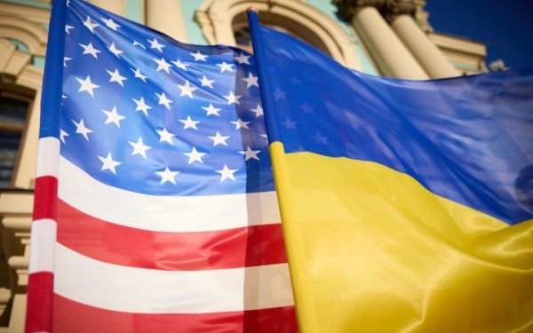 Українці у США отримали листи з погрозою депортації
Українці у США отримали листи з погрозою депортації