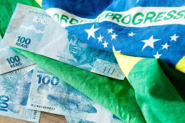 Инфляция в Бразилии в марте обновила максимум более чем за два года
Инфляция в Бразилии в марте обновила максимум более чем за два года