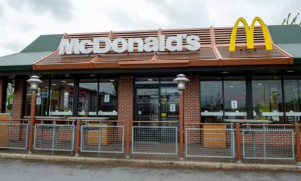 McDonald's не будет возвращаться в россию. В компании опровергли информацию
McDonald's не будет возвращаться в россию. В компании опровергли информацию