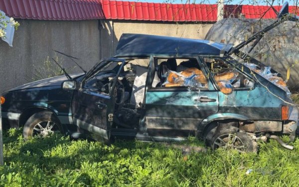 На Херсонщині росіяни знищили авто з гуманітарним хлібом
На Херсонщині росіяни знищили авто з гуманітарним хлібом