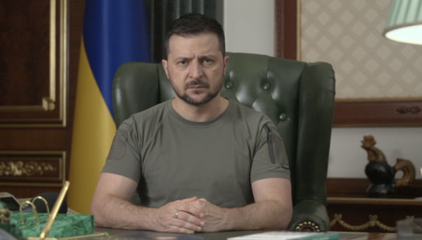 Важливо й надалі тиснути на російські мережі впливу, виробництва і торговельні операції - Зеленський Важливо й надалі тиснути на російські мережі впливу, виробництва і торговельні операції - Зеленський