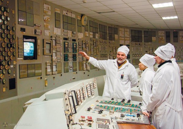Поверталися в пекло: у 2022-му працівники ЧАЕС добровільно йшли в окупацію
Поверталися в пекло: у 2022-му працівники ЧАЕС добровільно йшли в окупацію